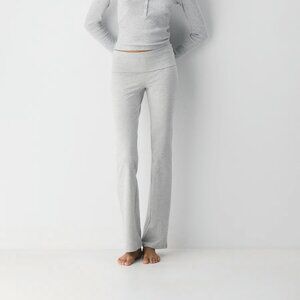 NWT Aritzia HomeStretch™ Smooth Amp Foldover Pant, XXS, Heather Chrome